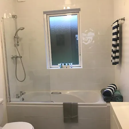 Retreat Apartment Westport